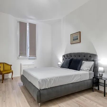 Carbonara Palace 2 - Luxury Comfort Under Medieval Towers Apartment Bologna