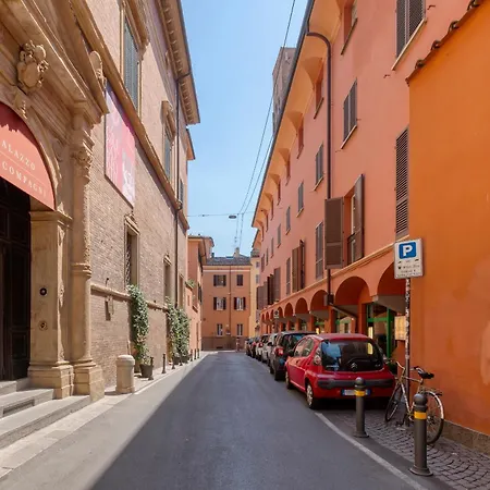 Apartment Carbonara Palace 2 - Luxury Comfort Under Medieval Towers Bologna