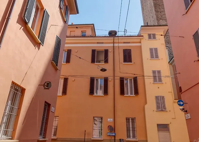 Carbonara Palace 2 - Luxury Comfort Under Medieval Towers