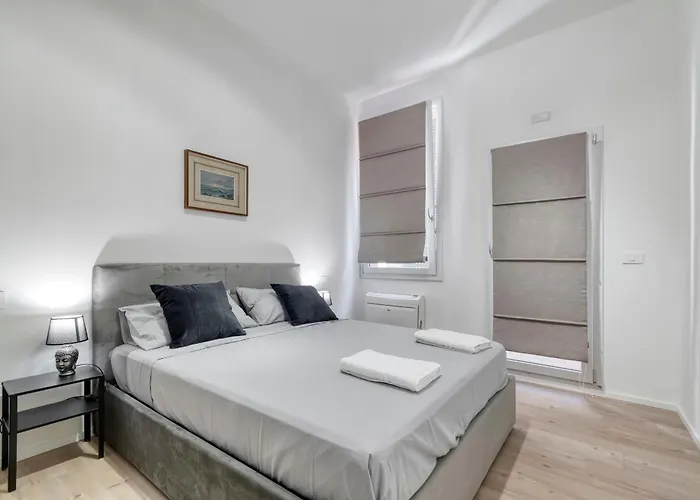 Lejlighed Carbonara Palace 2 - Luxury Comfort Under Medieval Towers *