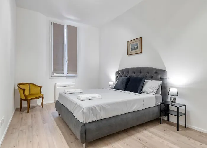 Carbonara Palace 2 - Luxury Comfort Under Medieval Towers Bologna