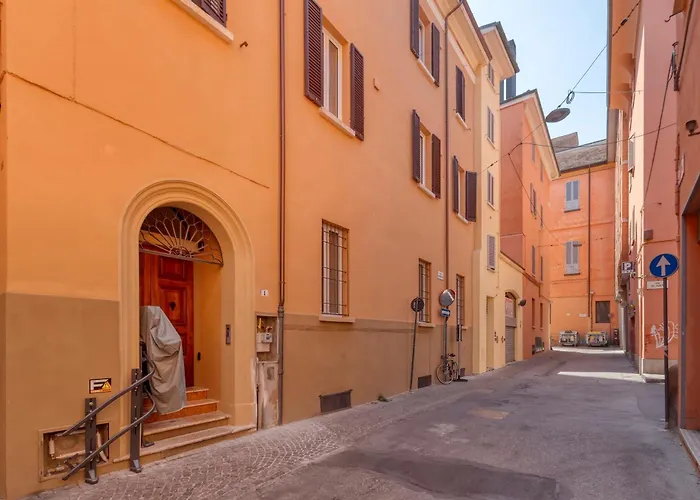 Carbonara Palace 2 - Luxury Comfort Under Medieval Towers * Bologna